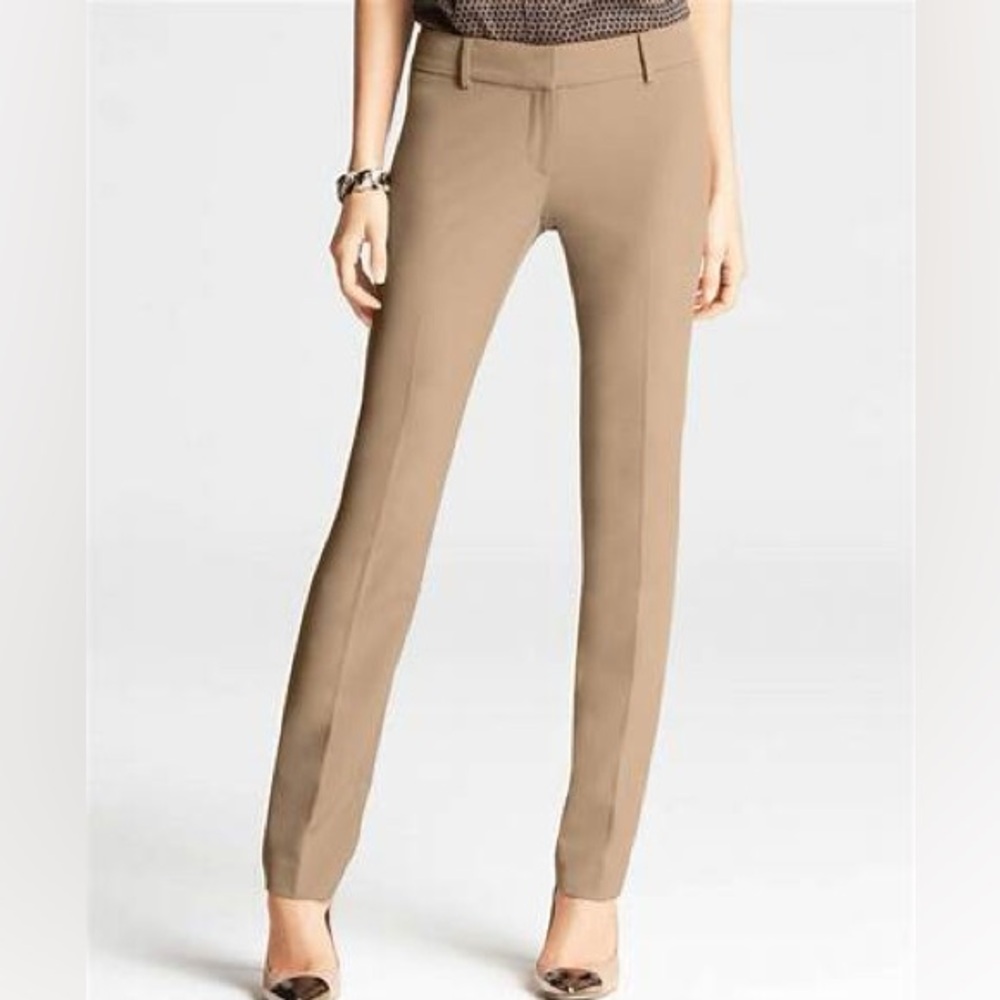 NWT Ann Taylor The Straight pant in Perfect Neutral Tan - Sz14P Curvy